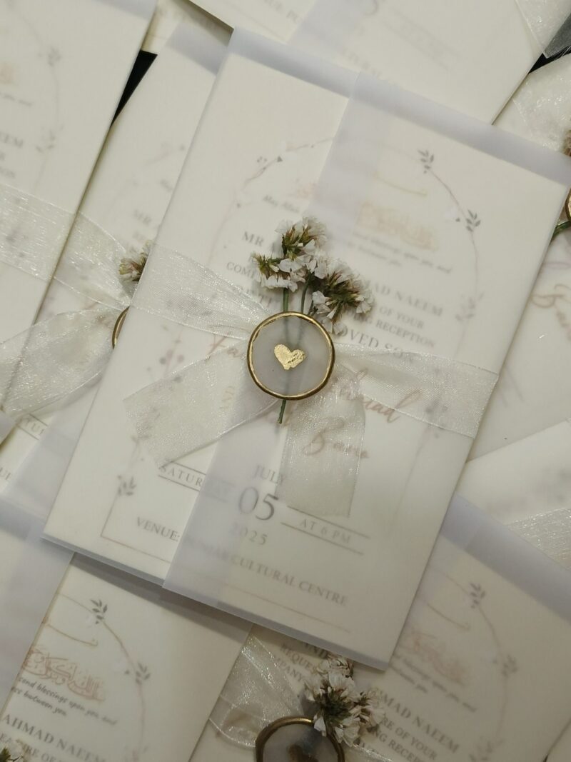 Minimalist Wedding Invitation Card with Dry Flower and Sealing