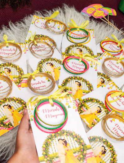 Custom "Mayoun" Floral Wreath Bangle Favor Card