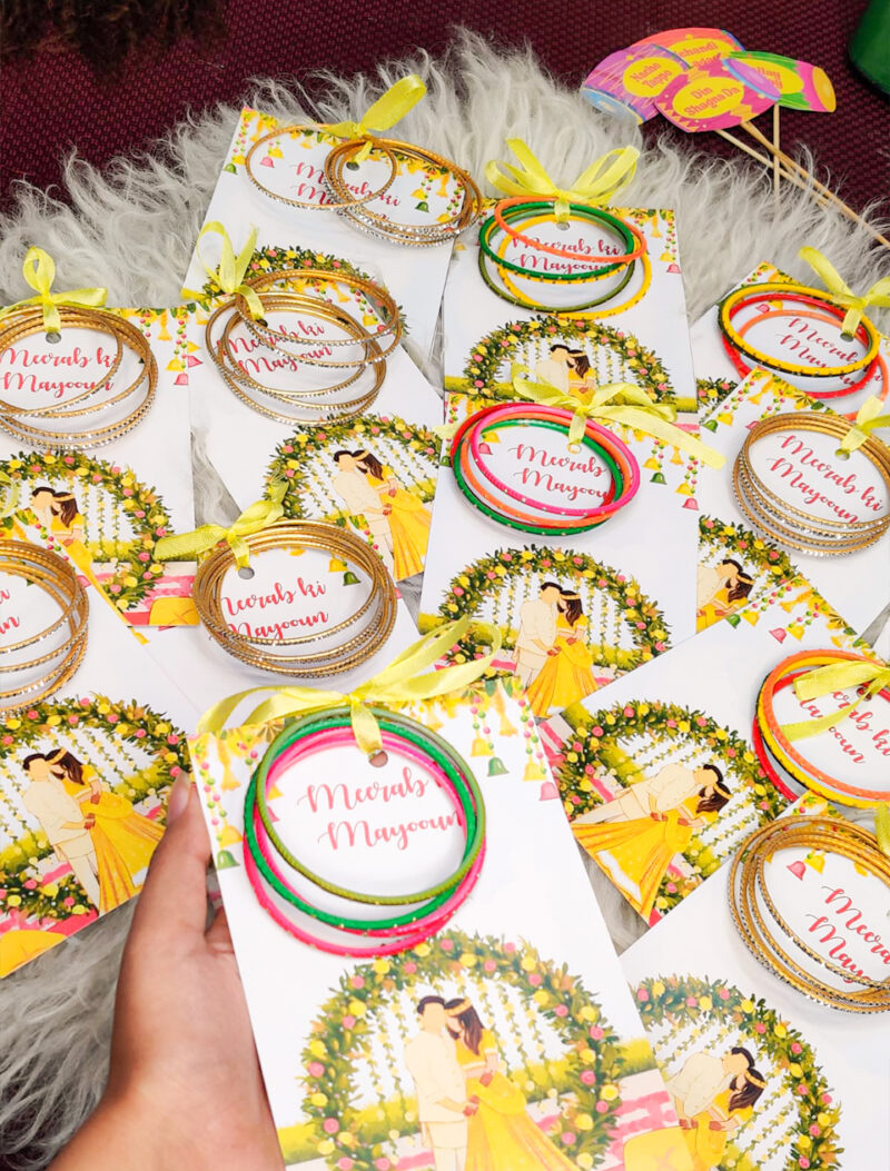 Custom "Mayoun" Floral Wreath Bangle Favor Card