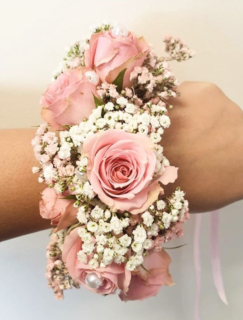Blush Pink Rose & Baby's Breath Artificial Gajra