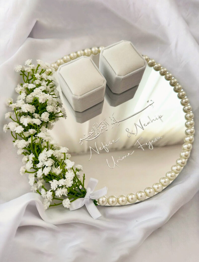 Ethereal Baby's Breath Ring Tray with "Bismillah" & Pearl Border